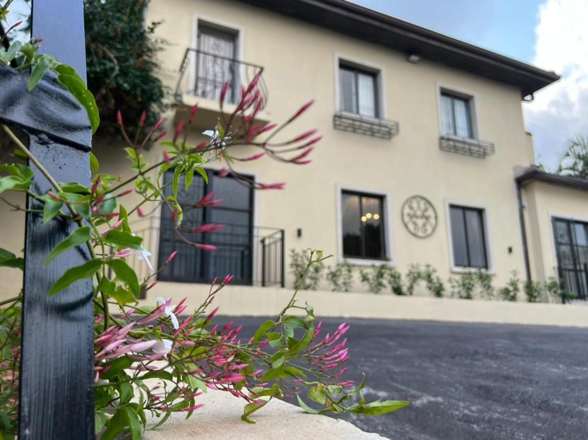 Durban Italian Villa 1&2 Екстер'єр фото