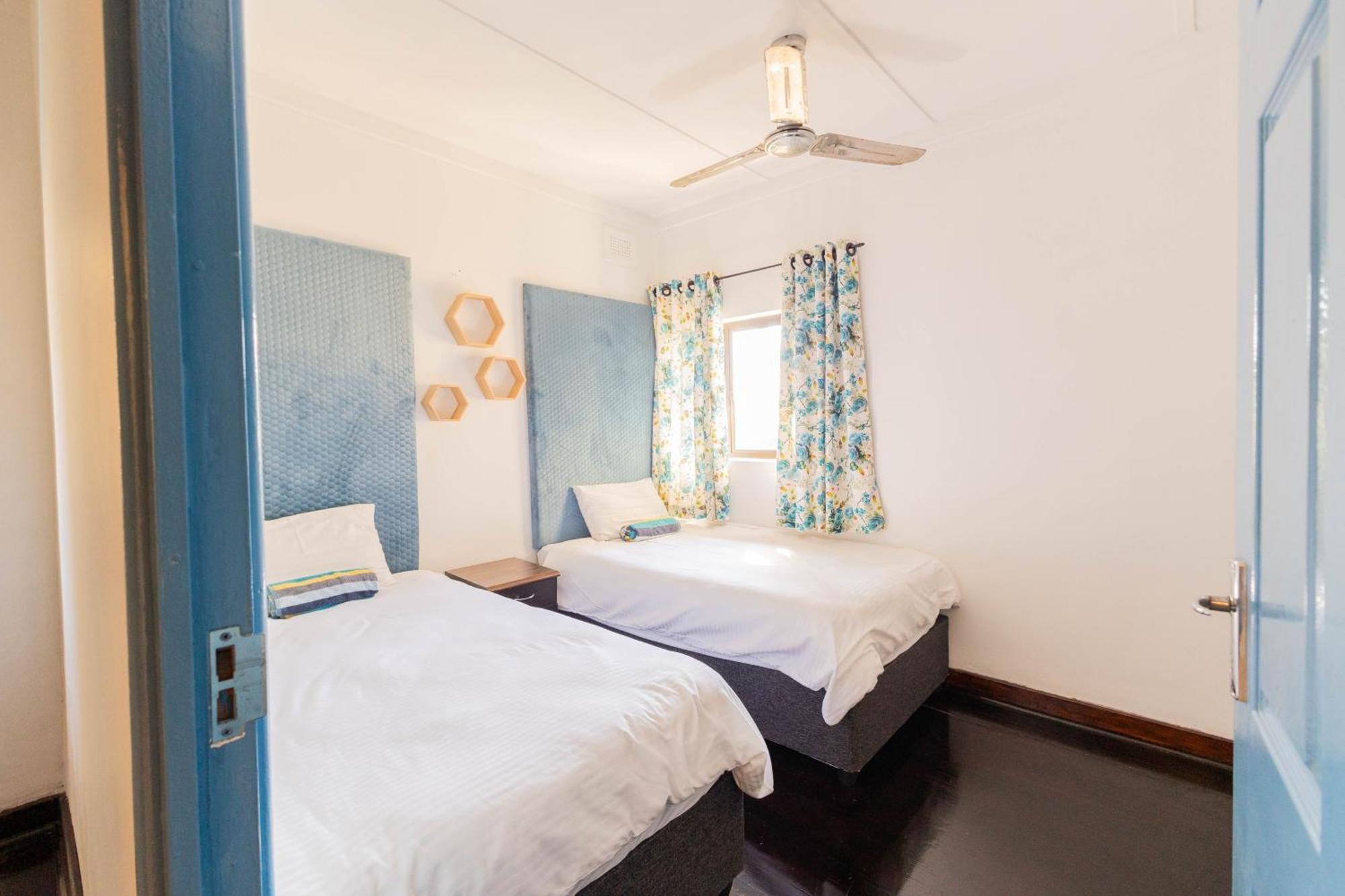 Durban Italian Villa 1&2 Екстер'єр фото