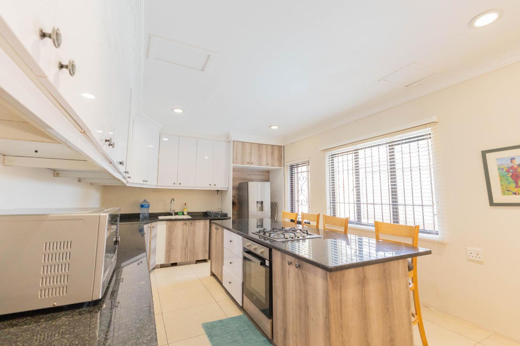 Durban Italian Villa 1&2 Екстер'єр фото